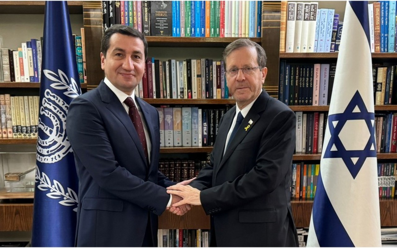 1733744148.3c7691ec-2e16-3b38-8a36-38e0bebcf82d_850