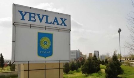 yevlax