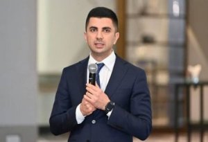 1777382352_1777353932_4