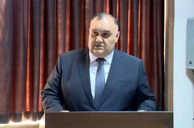 ieDlR8lRbMsuMM4hWjUoOOjlww8EVQwwmoX4bEGF_1200