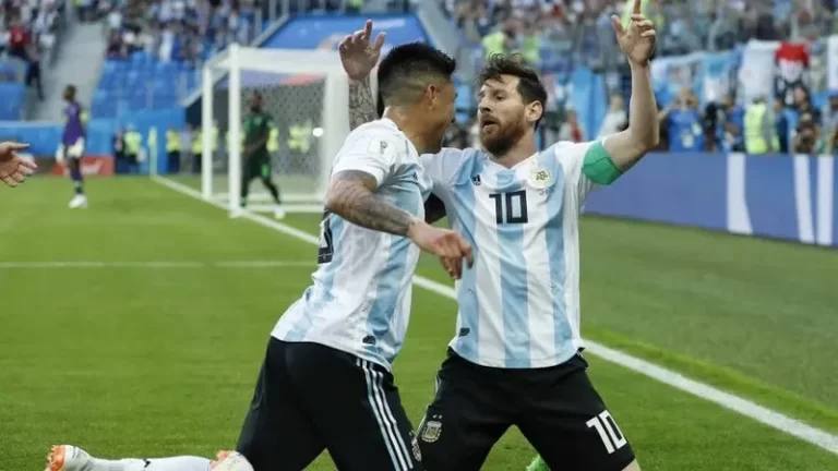 enzo-perez-y-messi_862x485