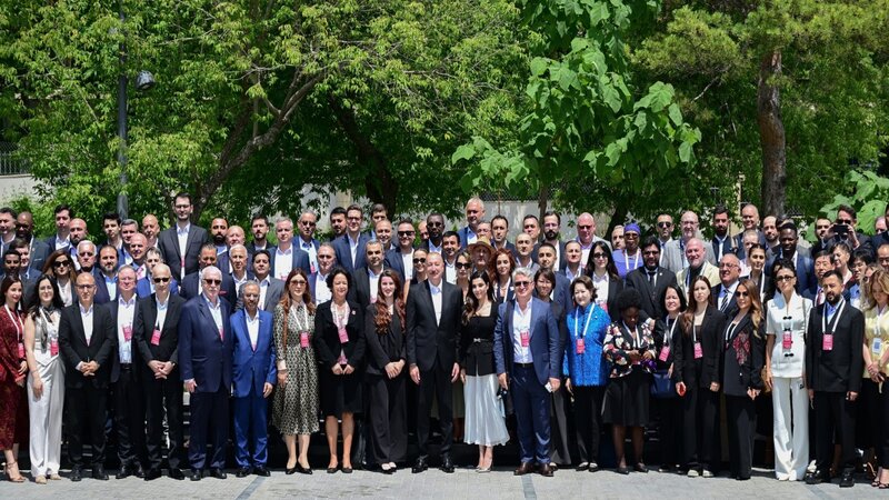prezident_aile_fotosu