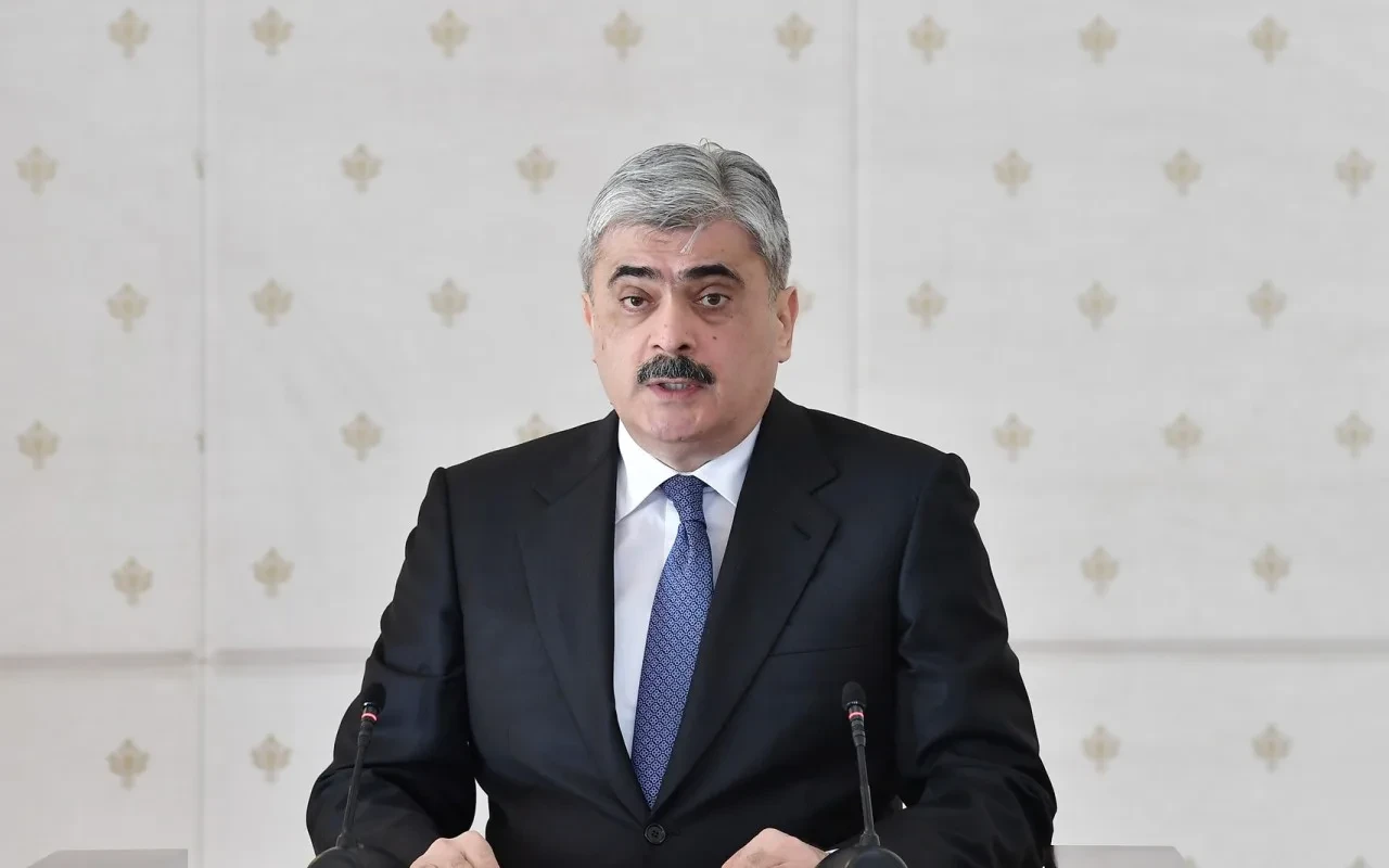 1786094374ilham_aliyev_chaired_meeting_of_cabinet_of_ministers_dedicated_to_results_of_socioeconomic_development_of_2018_and_objectives_for_future_08_1786098198